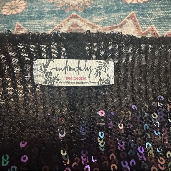 Free People•Sequin Black Long Sleeve Top size XS - Picture 6 of 8